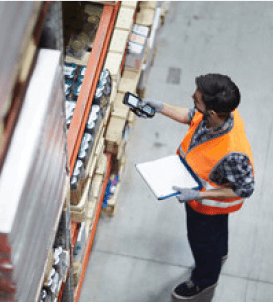 Cargoz Warehouse staff working